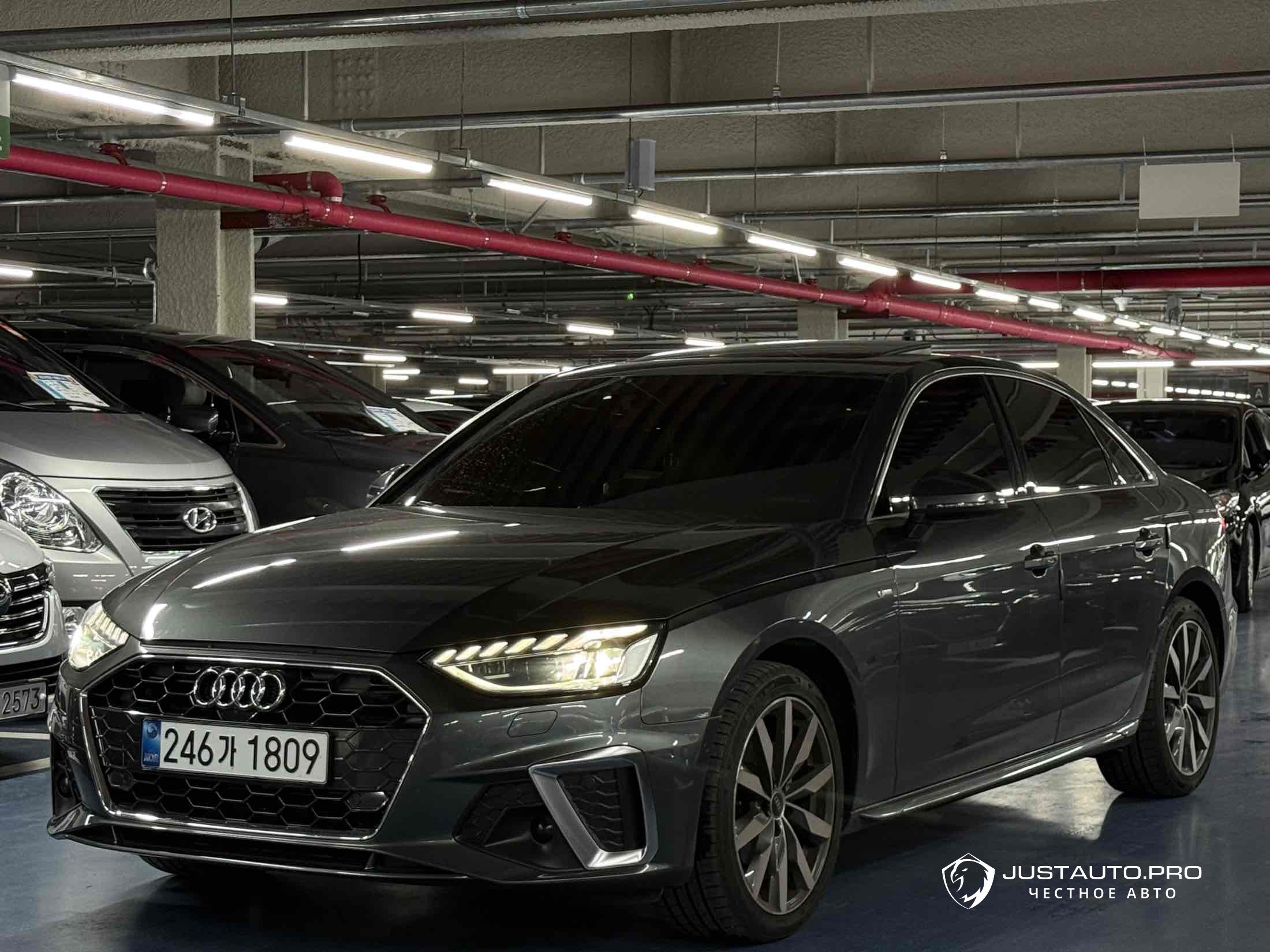 Автомобиль Audi A4