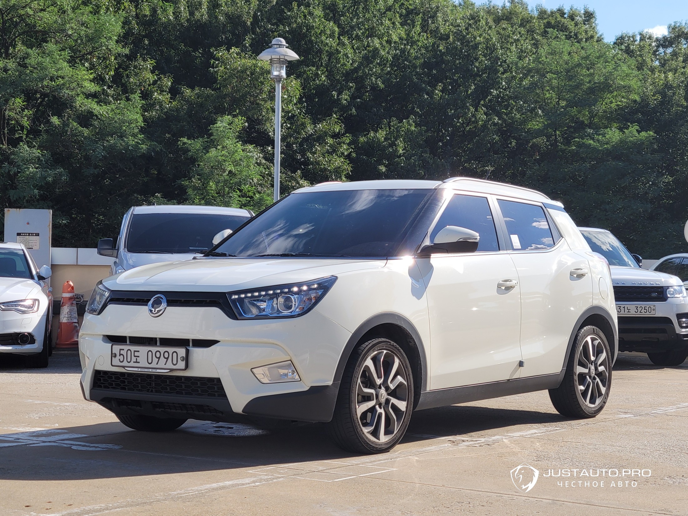 Автомобиль KG_Mobility_Ssangyong TIBOLI