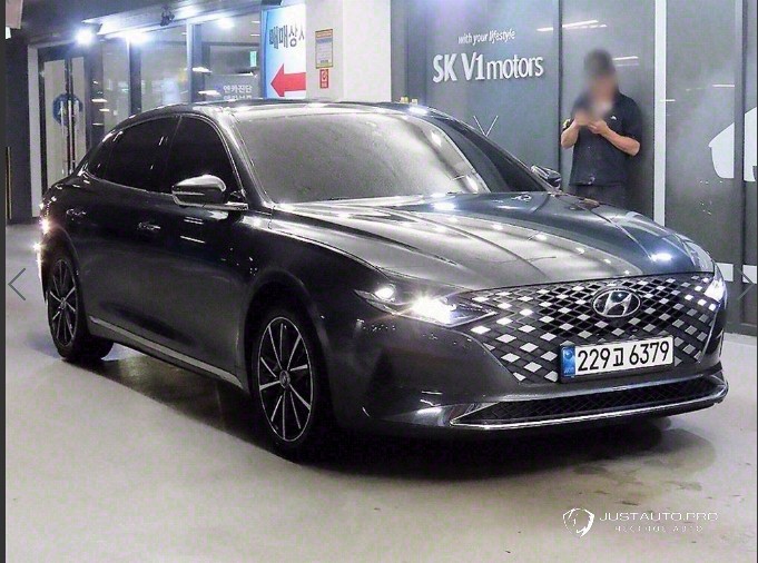 Автомобиль Hyundai Grandeur